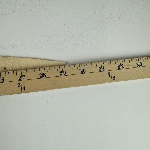 Vintage 29in MLB Baltimore Orioles Baseball Pennant Felt Memorabilia Damaged - Picture 10 of 10